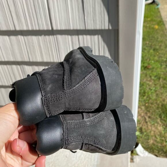 Timberland boys black premium 6 inch water proof boots - Picture 5 of 8